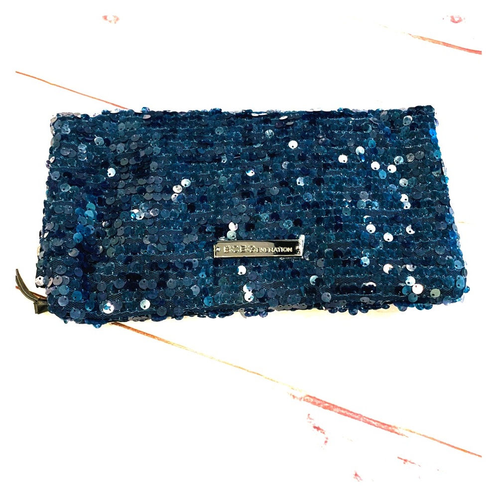 BCBG sequined clutch in navy. Brand new with tag